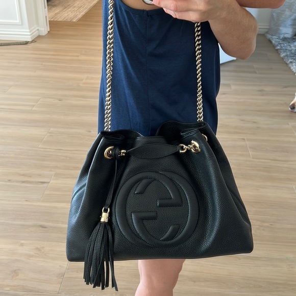 Black, medium Gucci Soho chain shoulder bag - Picture 7 of 16
